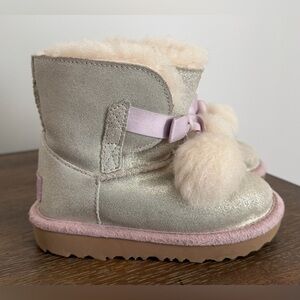 UGG Gita Metallic Pom Pom slip on Boots in a kids-Girls -9
